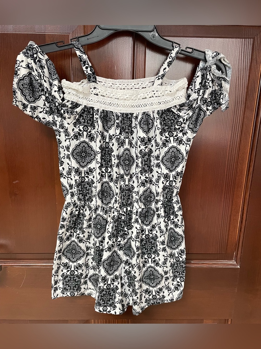 Heart & Arrow Girls Size 10 One-Piece Romper Shorts Black & White Off-Shoulder
